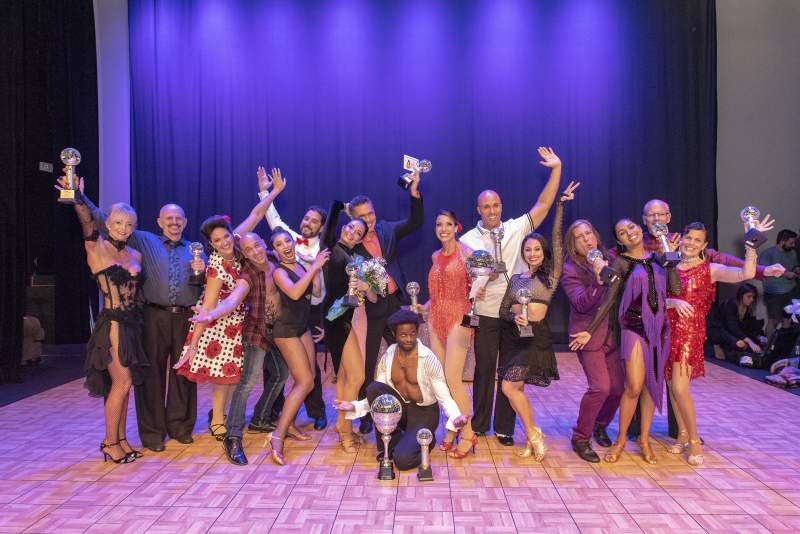 Stars and dancers 2019 :  Laura Crawford and Bob Murray, Amy Snow and Brian Spector, Megan Acosta and David Bradford, Marianella Tobar and Eddie Arguelles, Overall Winners Travis Scott and Maggie Slobasky, Fabi Gonzalez and Faith Mary Angela, Dean Lopes and Bimika Salois, Craig Calvin and Kim Brisky. Photo by Liz McKinley